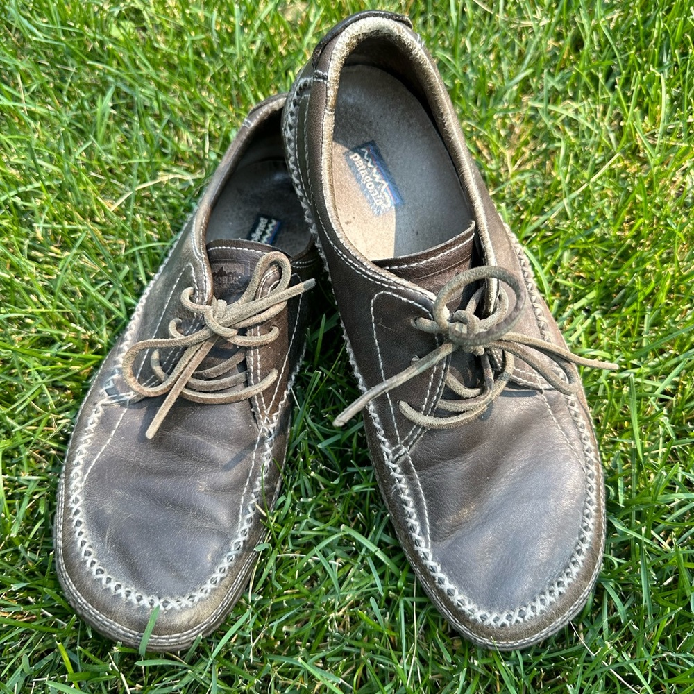 Patagonia Men’s 9.5 Leather Shoes